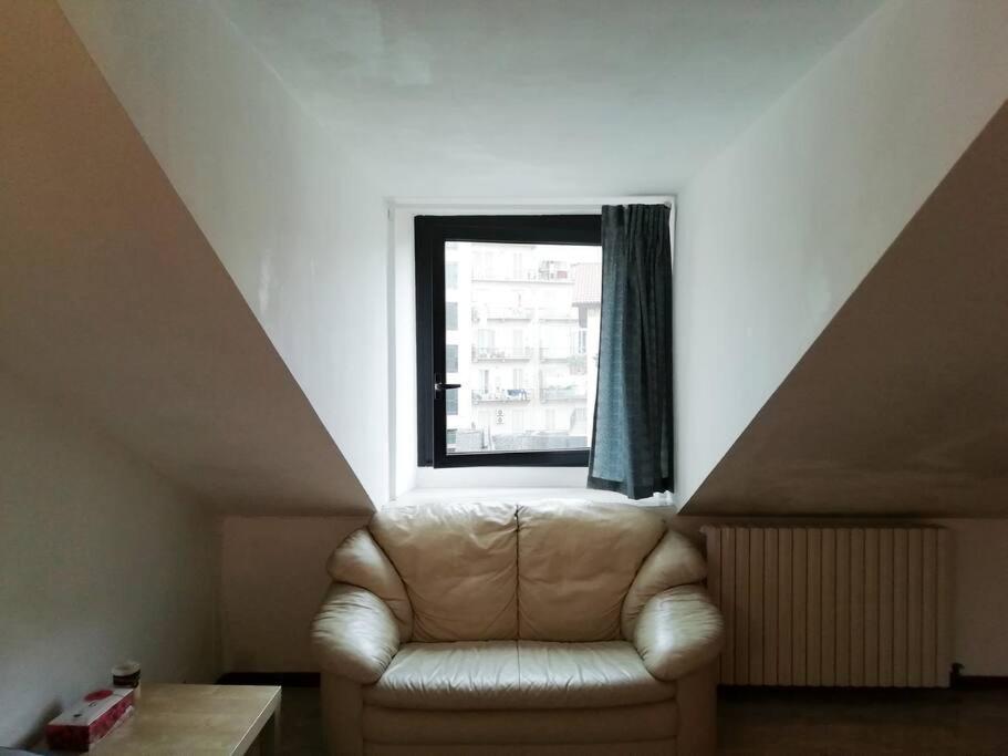 La Casa Di Marta - Ampia Ed Accogliente Mansarda In Piazza Statuto Apartamento Turim Exterior foto